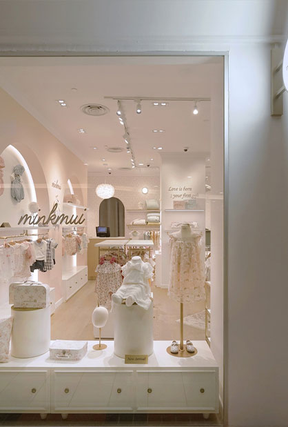 Minkmui retail showroom fit-out at Forum Shopping Mall Singapore